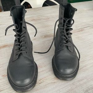 Doc Marten Combat Boot